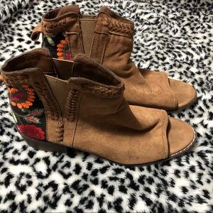 Tiara Western Boho Boots